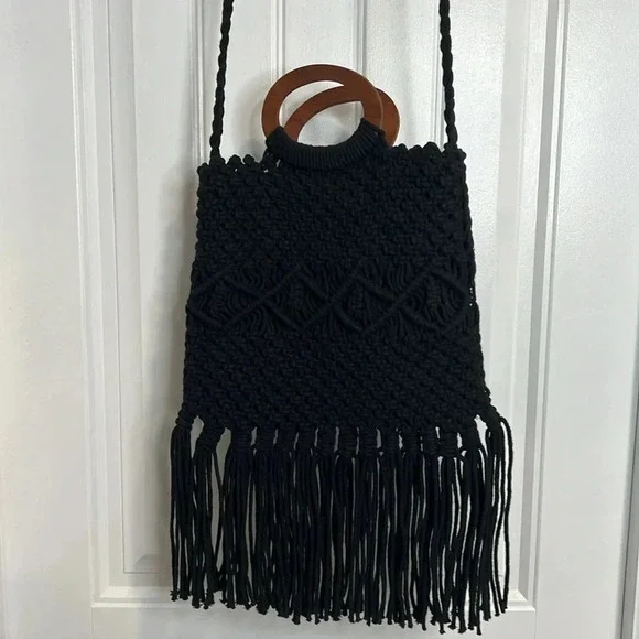Danielle Nicole Black Macramé Boho Crossbody/Handbag with‎ Fringe. - Picture 12 of 16
